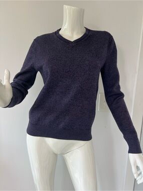 Merino Wool Blend  V-Neck Women's Sweater causal size Small